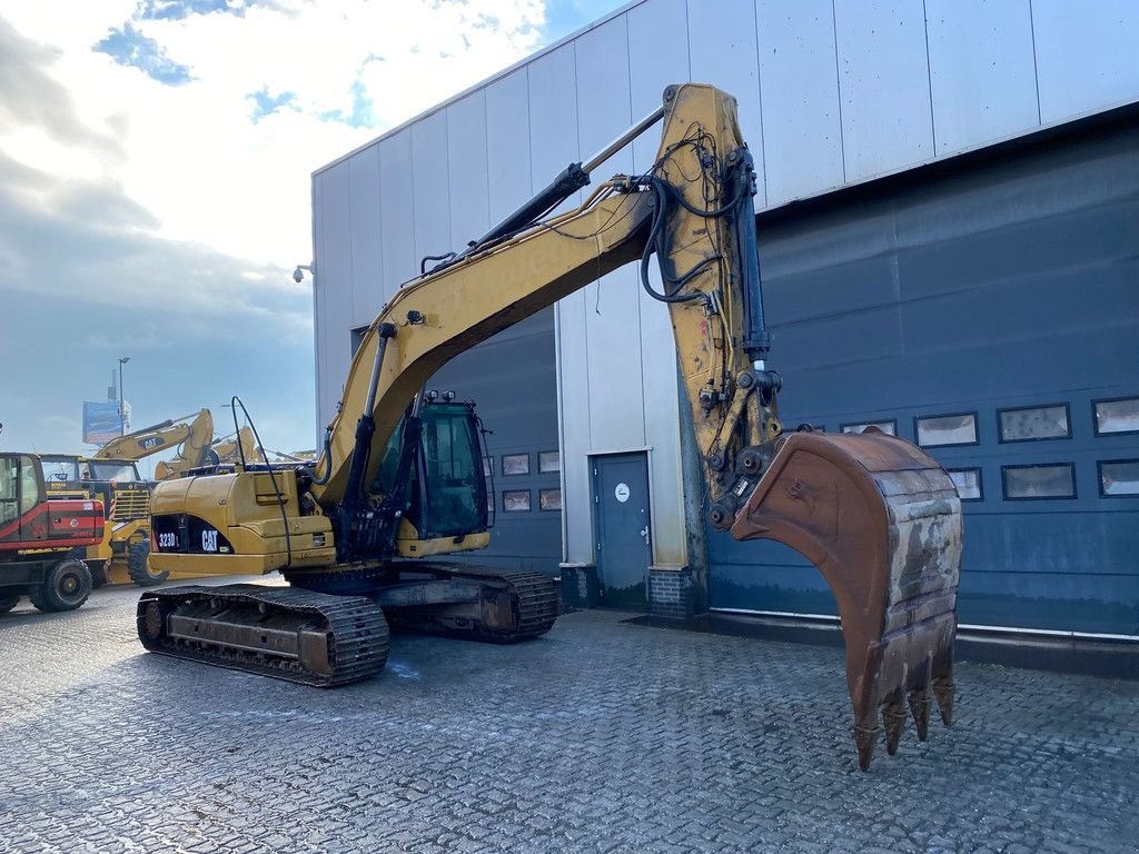 Kettenbagger Türe ait Caterpillar 323DL - CE certified / Hydraulic Q/C / hammerlines, Gebrauchtmaschine içinde Velddriel (resim 7)