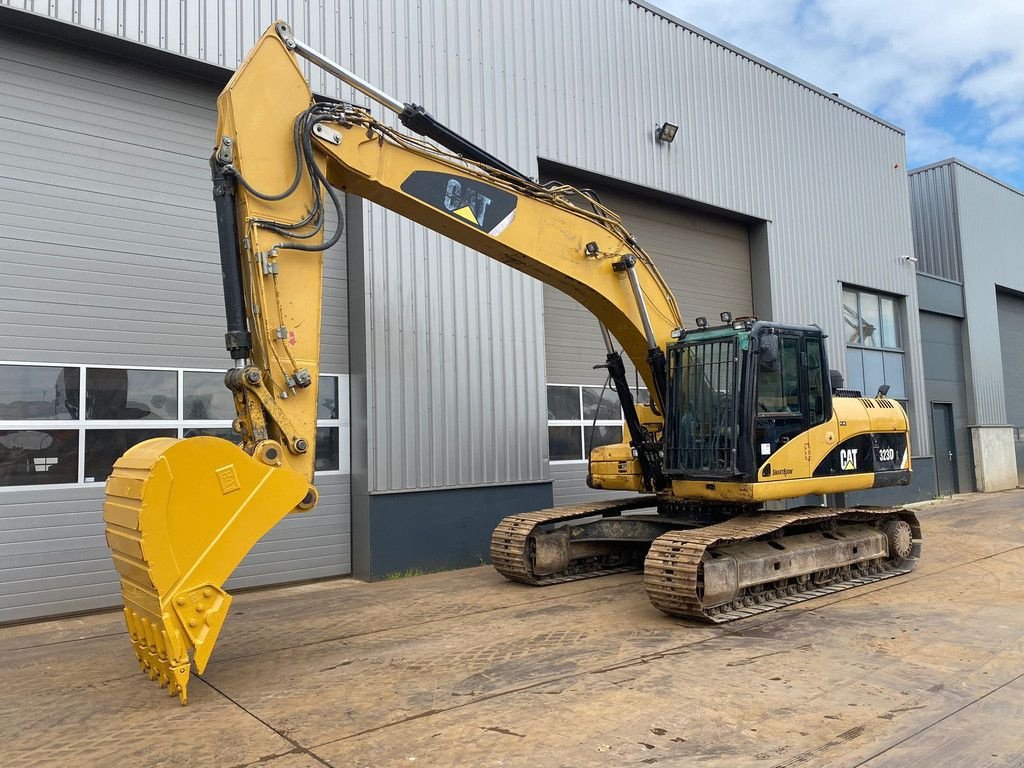 Kettenbagger tip Caterpillar 323DL - New original bucket with teeth / Hydraulic L, Gebrauchtmaschine in Velddriel (Poză 2)