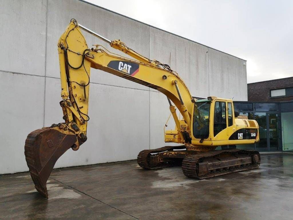 Kettenbagger of the type Caterpillar 324DL, Gebrauchtmaschine in Antwerpen (Picture 2)