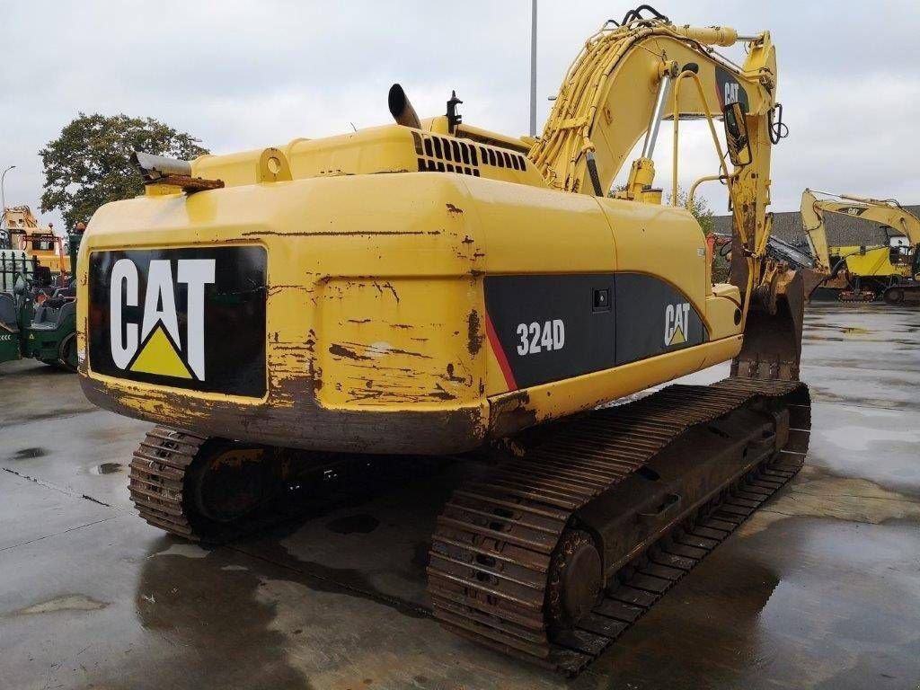 Kettenbagger del tipo Caterpillar 324DL, Gebrauchtmaschine en Antwerpen (Imagen 5)