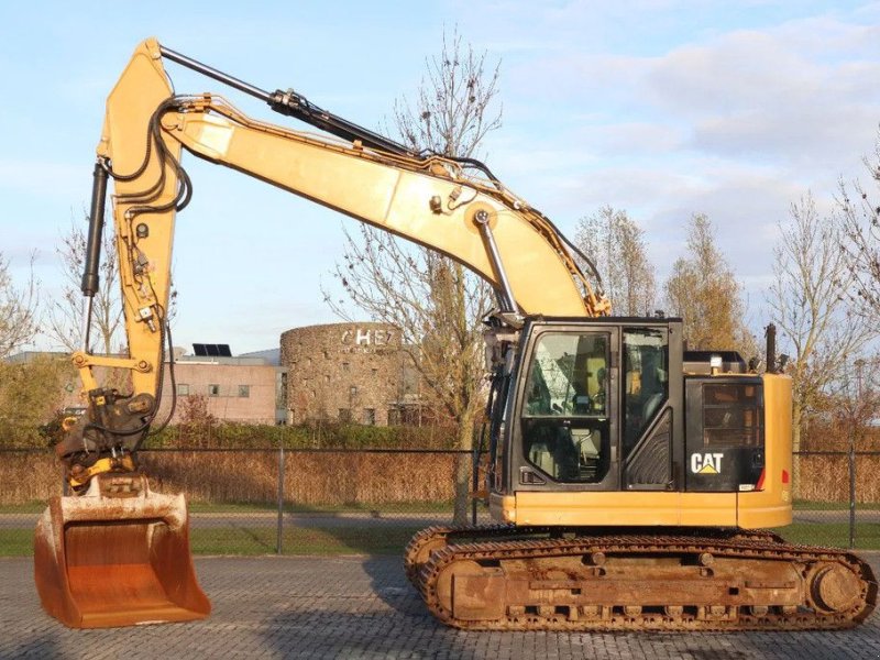 Kettenbagger of the type Caterpillar 325 F LCR ROTOTILT BUCKET GPS PREPARED, Gebrauchtmaschine in Marknesse (Picture 1)