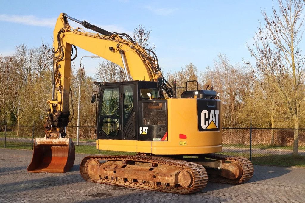 Kettenbagger typu Caterpillar 325 F LCR ROTOTILT BUCKET GPS PREPARED, Gebrauchtmaschine w Marknesse (Zdjęcie 3)