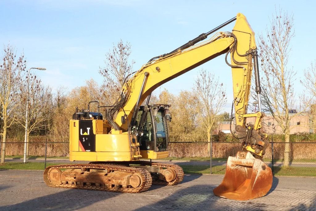 Kettenbagger typu Caterpillar 325 F LCR ROTOTILT BUCKET GPS PREPARED, Gebrauchtmaschine w Marknesse (Zdjęcie 5)