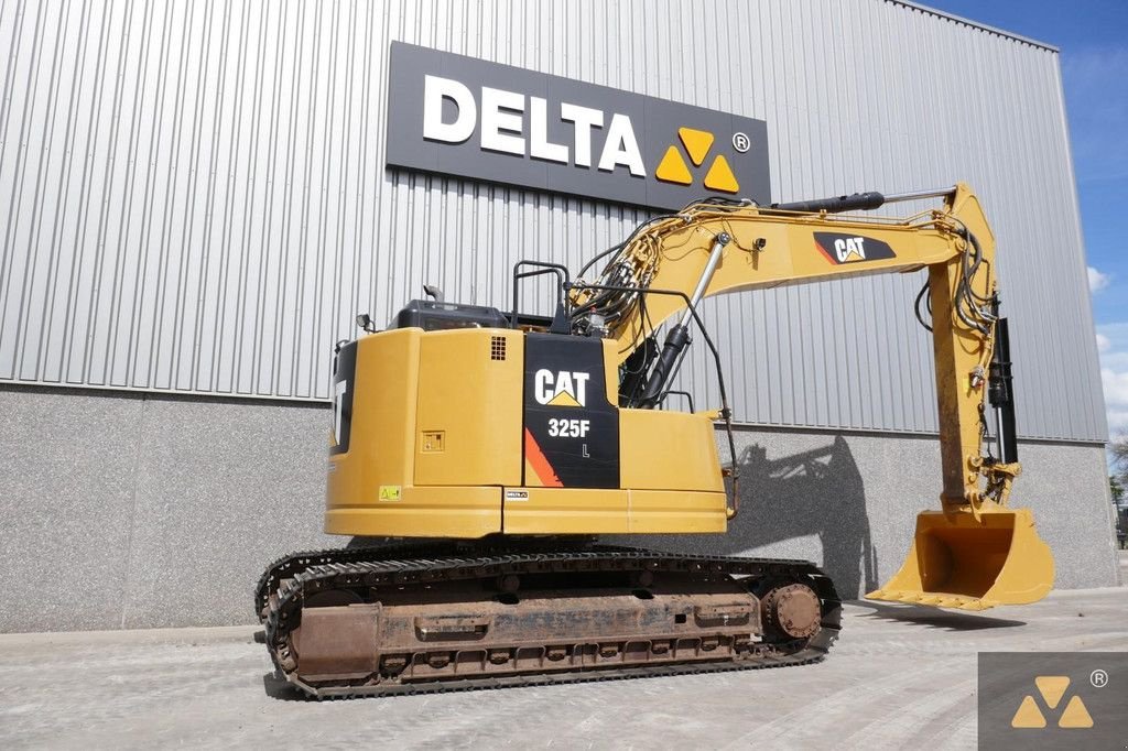 Kettenbagger του τύπου Caterpillar 325F LCR, Gebrauchtmaschine σε Zevenbergen (Φωτογραφία 5)