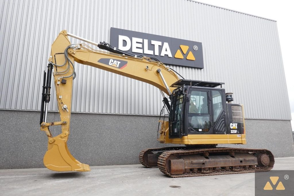 Kettenbagger del tipo Caterpillar 325F LCR, Gebrauchtmaschine In Zevenbergen (Immagine 3)