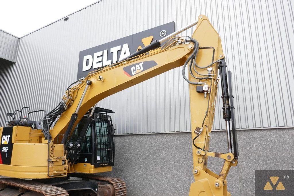 Kettenbagger del tipo Caterpillar 325F LCR, Gebrauchtmaschine In Zevenbergen (Immagine 10)