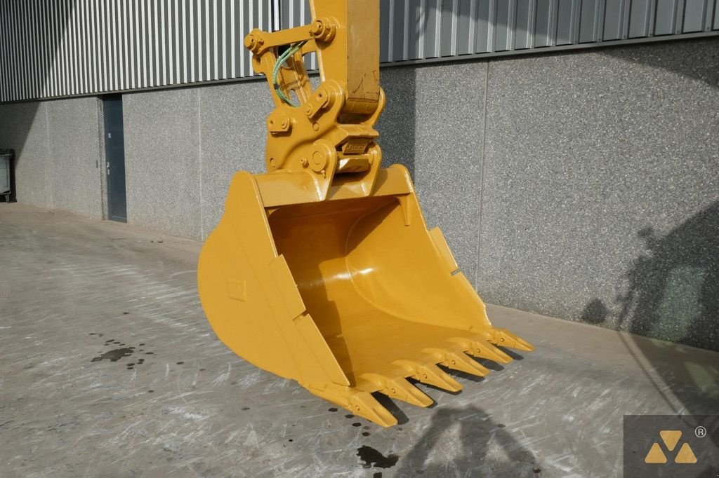 Kettenbagger del tipo Caterpillar 325F LCR, Gebrauchtmaschine In Zevenbergen (Immagine 7)