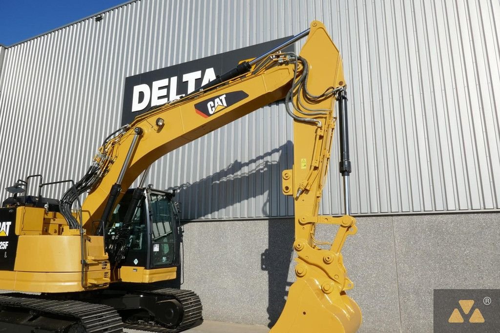 Kettenbagger del tipo Caterpillar 325F LCR, Gebrauchtmaschine In Zevenbergen (Immagine 10)