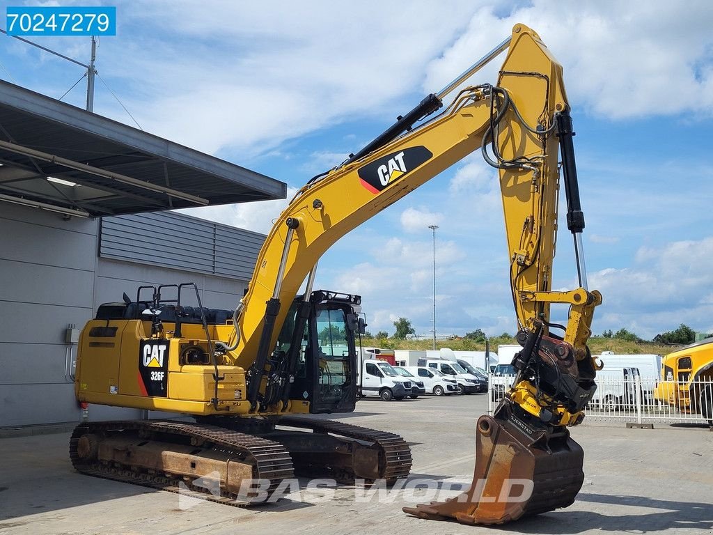 Kettenbagger of the type Caterpillar 326 F L NEW TRACKS - ENGCON ROTO TILT, Gebrauchtmaschine in Veghel (Picture 7)