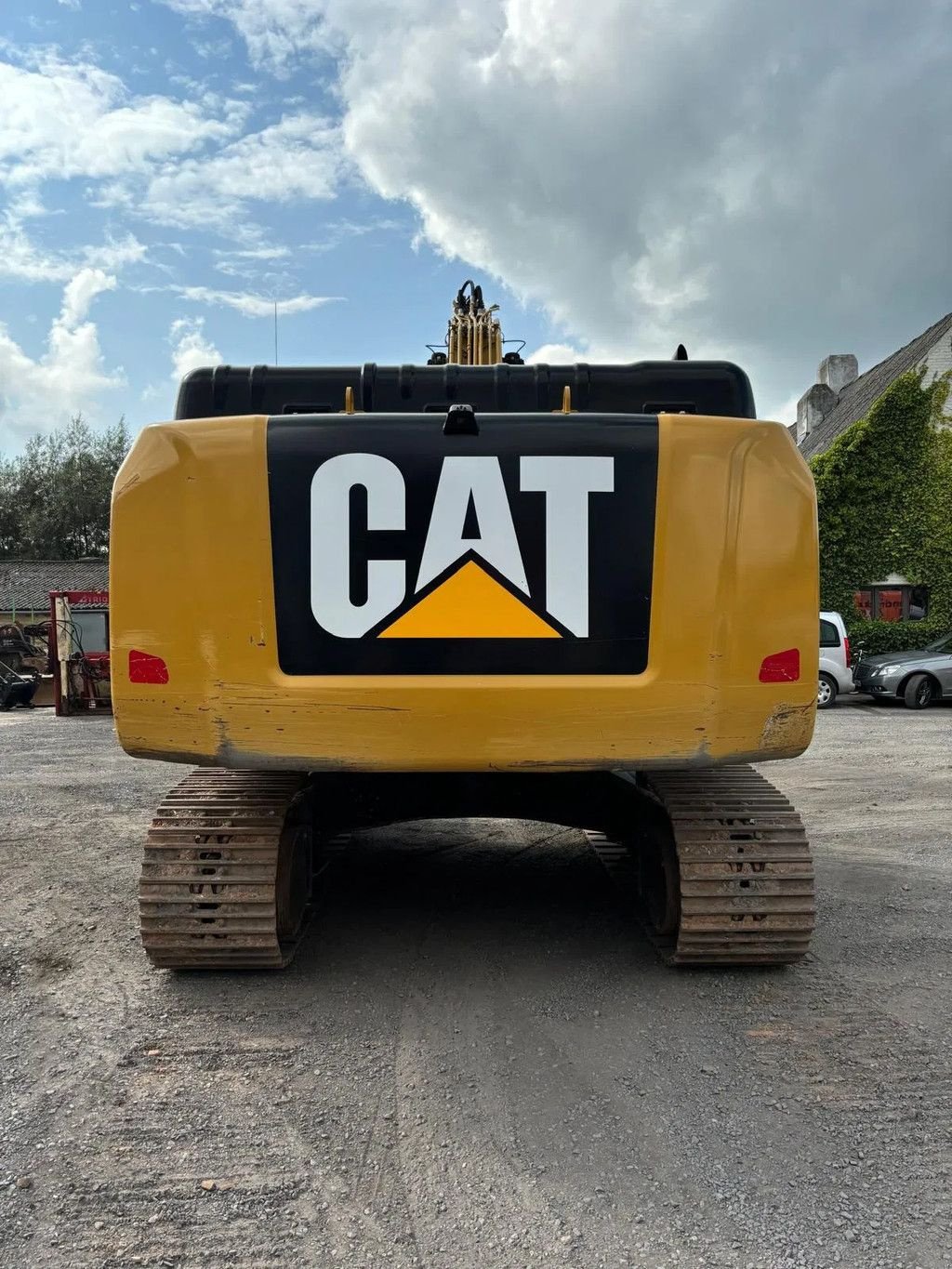 Kettenbagger of the type Caterpillar 326F LN, Gebrauchtmaschine in Wevelgem (Picture 2)