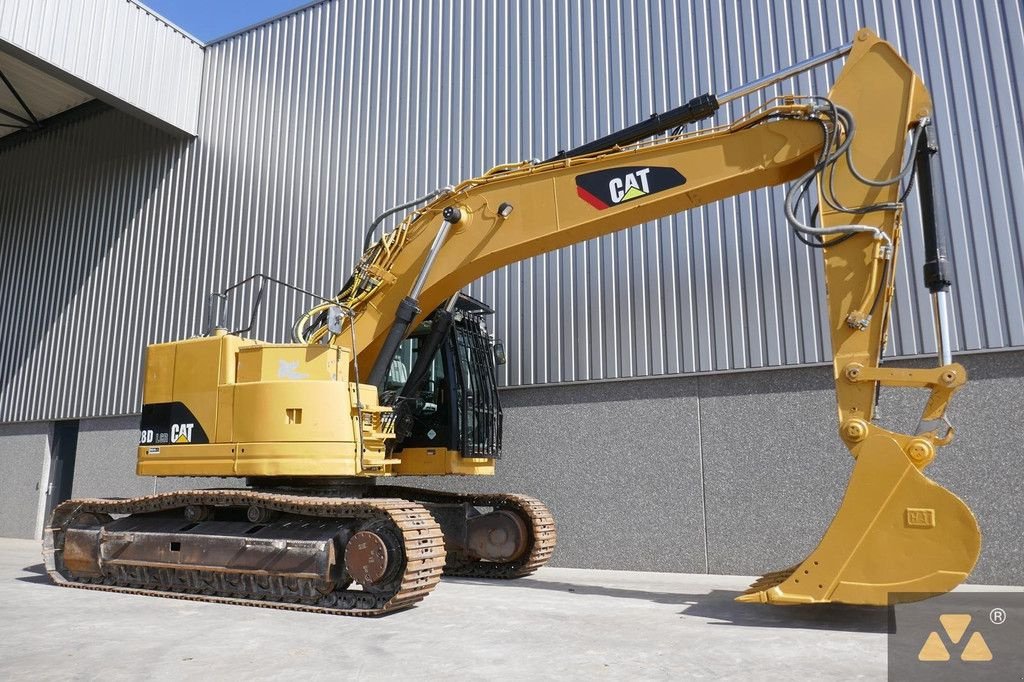 Kettenbagger Türe ait Caterpillar 328D LCR, Gebrauchtmaschine içinde Zevenbergen (resim 9)