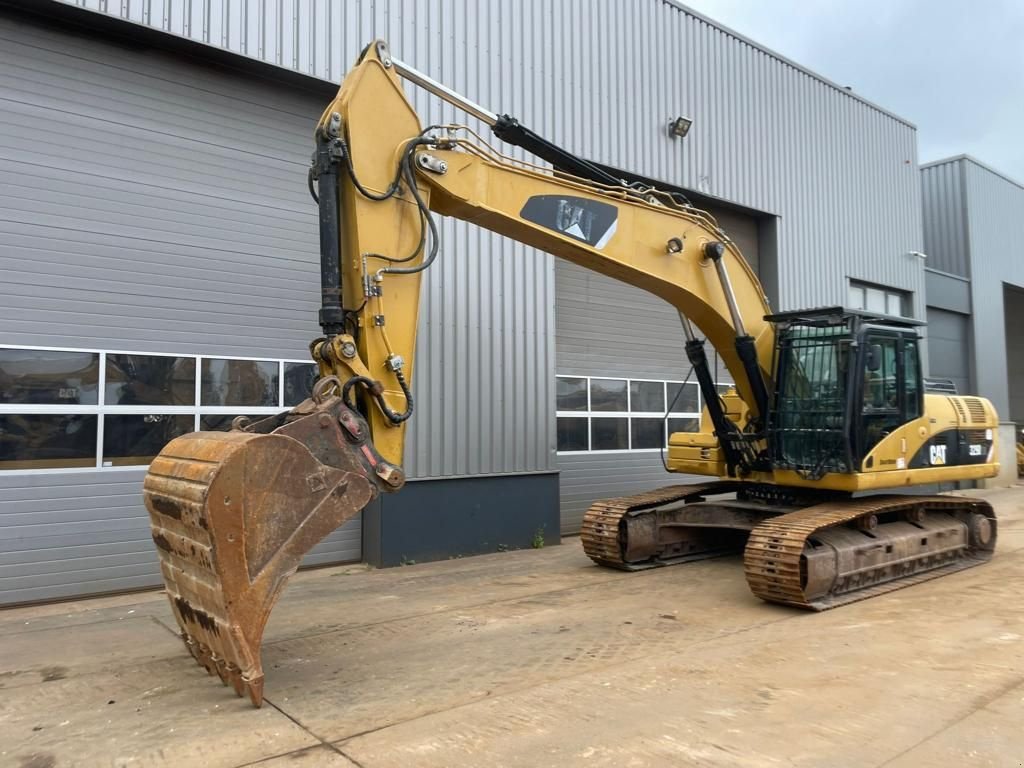 Kettenbagger del tipo Caterpillar 329DL N, Gebrauchtmaschine In Velddriel (Immagine 2)