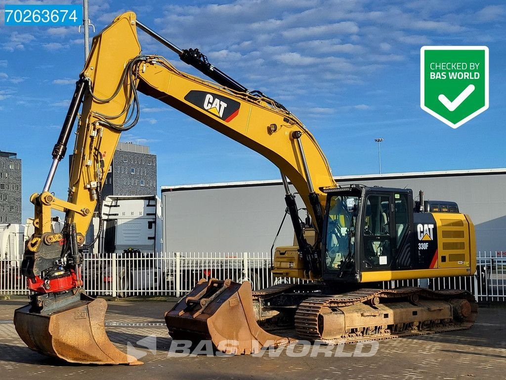 Kettenbagger a típus Caterpillar 330 F L, Gebrauchtmaschine ekkor: Veghel (Kép 1)