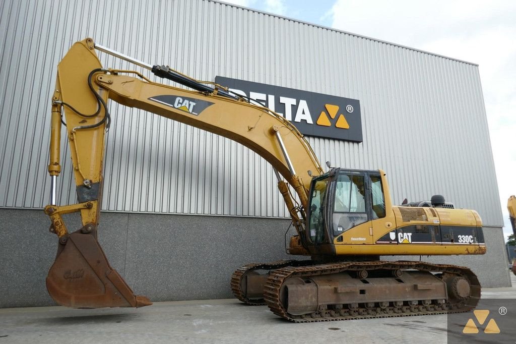 Kettenbagger del tipo Caterpillar 330CL, Gebrauchtmaschine en Zevenbergen (Imagen 3)