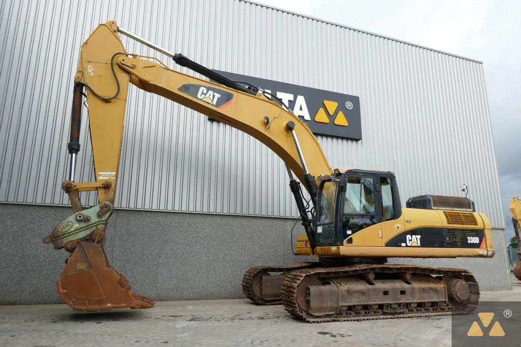 Kettenbagger Türe ait Caterpillar 330DL, Gebrauchtmaschine içinde Zevenbergen (resim 3)