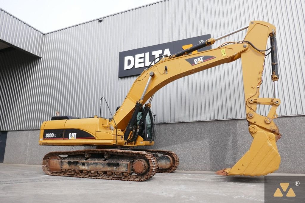 Kettenbagger Türe ait Caterpillar 330DL, Gebrauchtmaschine içinde Zevenbergen (resim 9)