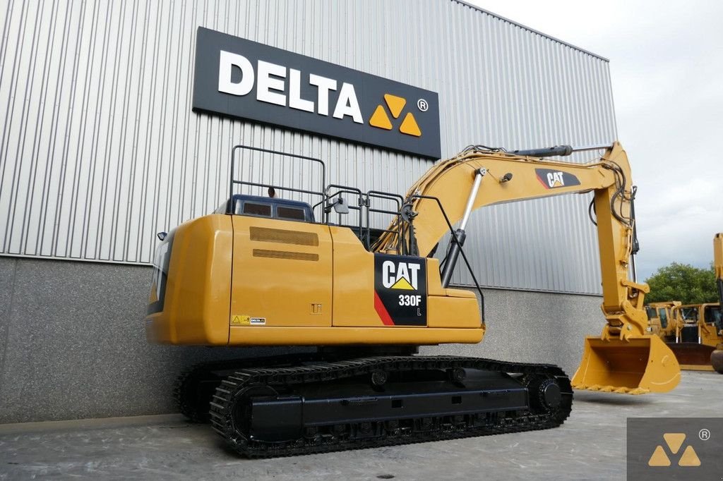 Kettenbagger Türe ait Caterpillar 330FL, Gebrauchtmaschine içinde Zevenbergen (resim 5)