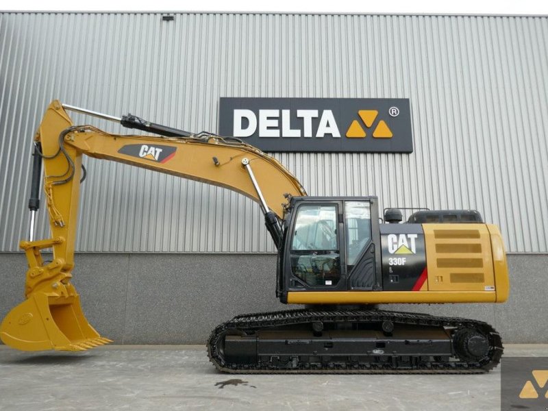 Kettenbagger van het type Caterpillar 330FL, Gebrauchtmaschine in Zevenbergen