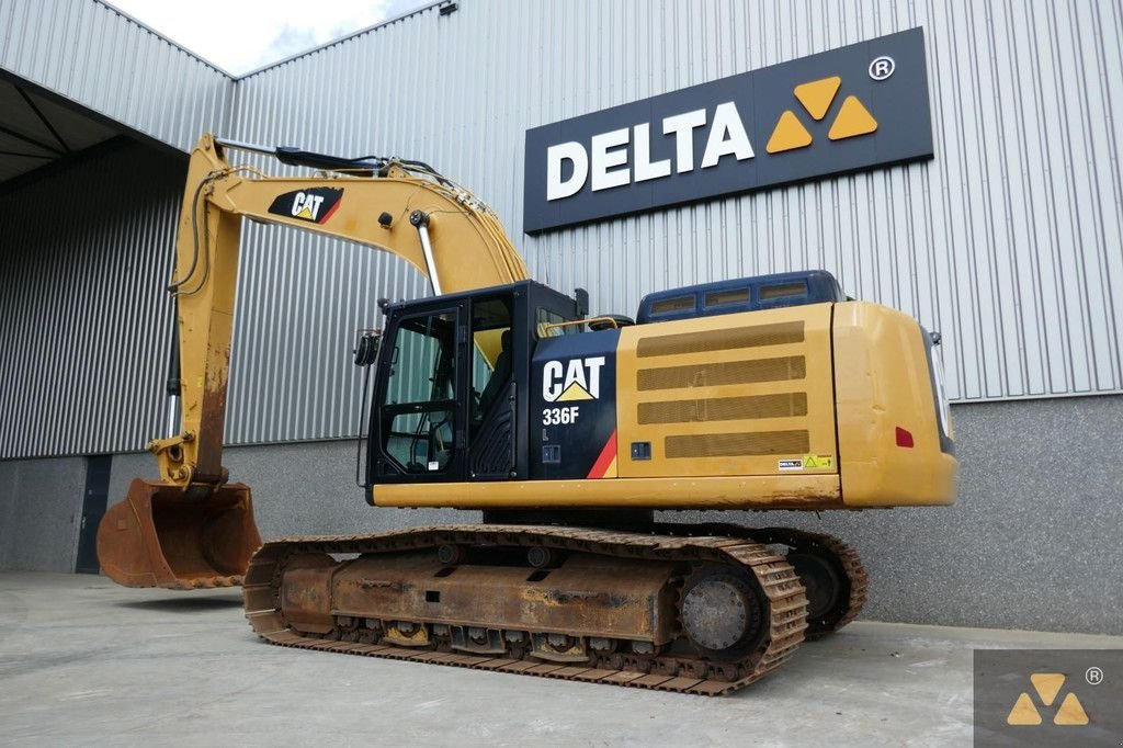 Kettenbagger Türe ait Caterpillar 336FL, Gebrauchtmaschine içinde Zevenbergen (resim 4)