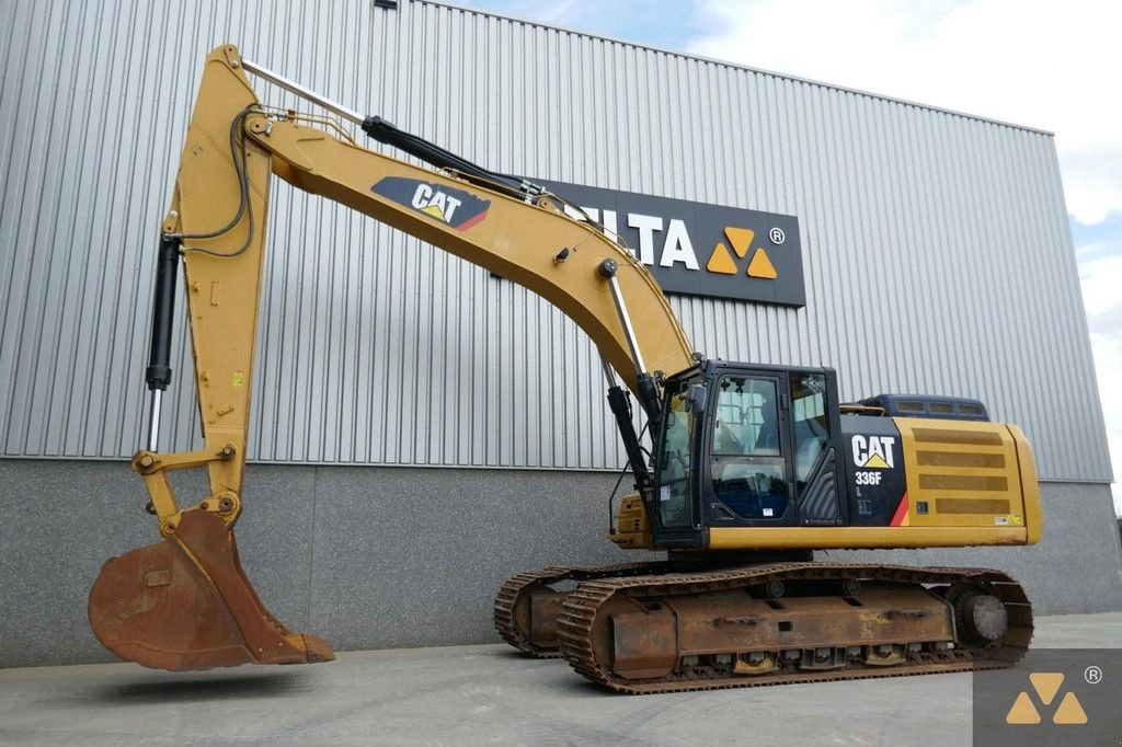 Kettenbagger van het type Caterpillar 336FL, Gebrauchtmaschine in Zevenbergen (Foto 3)