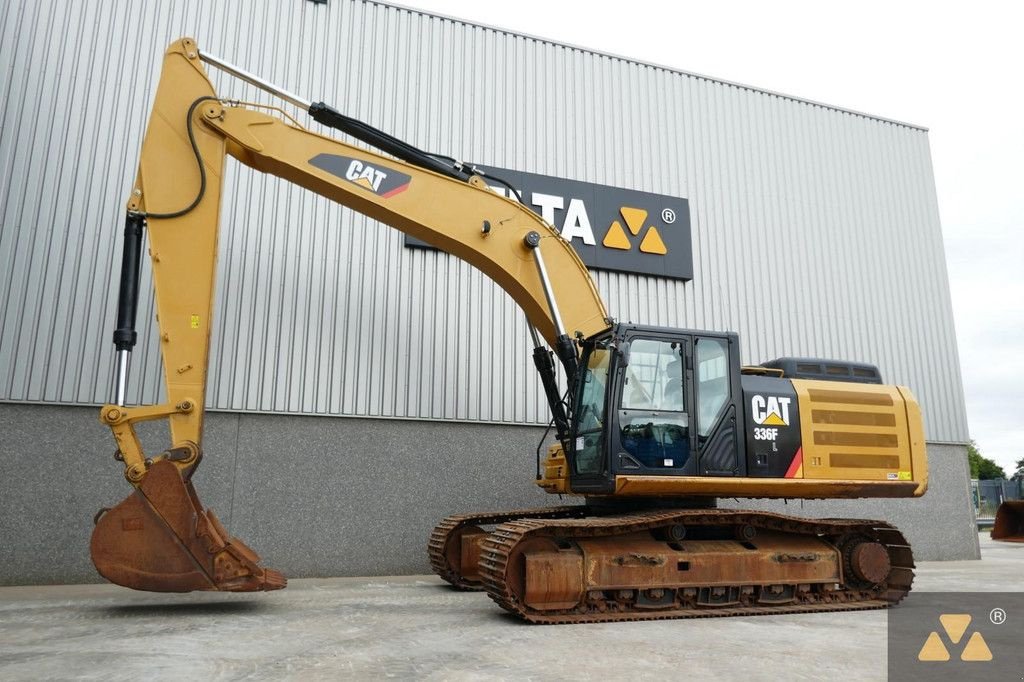 Kettenbagger of the type Caterpillar 336FL, Gebrauchtmaschine in Zevenbergen (Picture 3)