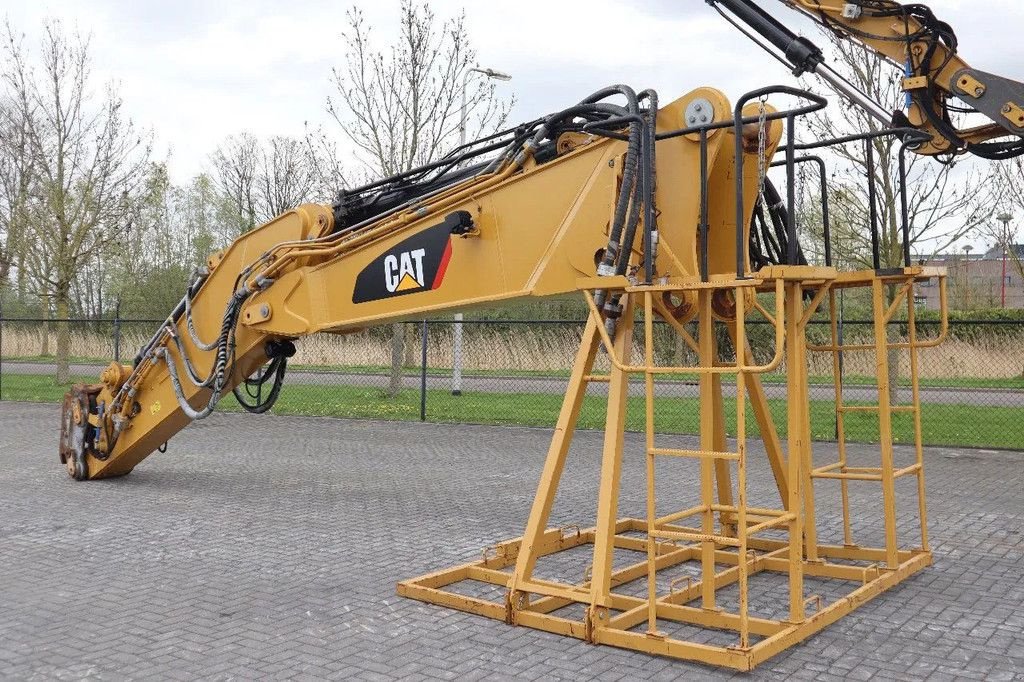 Kettenbagger typu Caterpillar 340 F UHD 23 M 2X BOOM EXT. UC OILQUICK ABBRUCH, Gebrauchtmaschine w Marknesse (Zdjęcie 9)