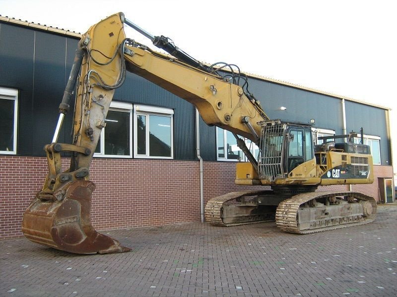 Kettenbagger of the type Caterpillar 345C L, Gebrauchtmaschine in Barneveld (Picture 1)