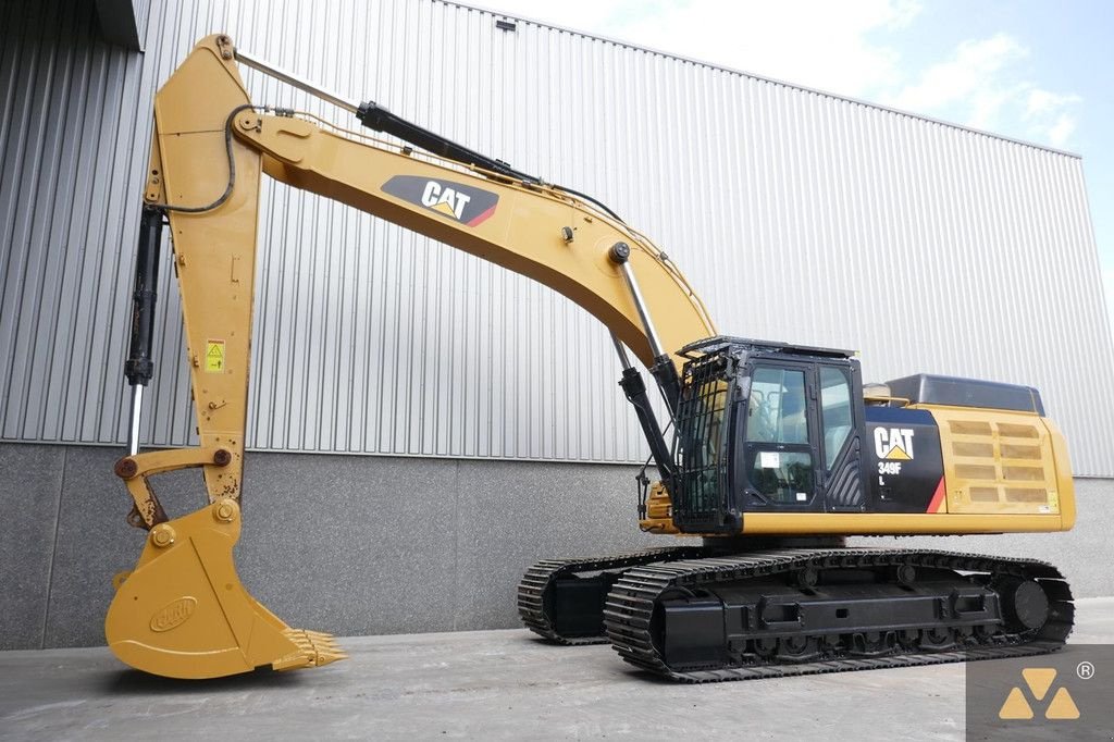 Kettenbagger van het type Caterpillar 349FL, Gebrauchtmaschine in Zevenbergen (Foto 3)