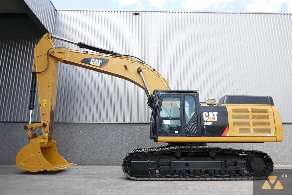 Kettenbagger du type Caterpillar 349FL, Gebrauchtmaschine en Zevenbergen (Photo 1)