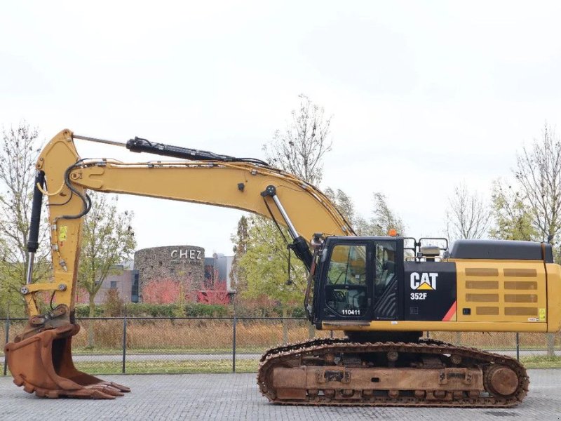 Kettenbagger des Typs Caterpillar 352 F QUICK COUPLER BUCKET, Gebrauchtmaschine in Marknesse