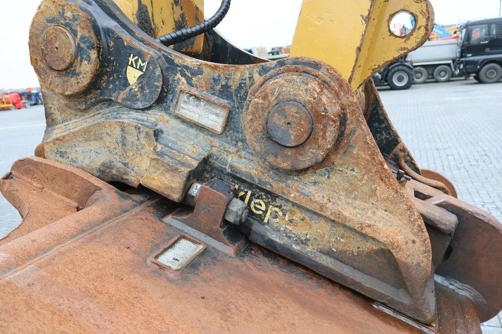 Kettenbagger от тип Caterpillar 352 F QUICK COUPLER BUCKET, Gebrauchtmaschine в Marknesse (Снимка 9)