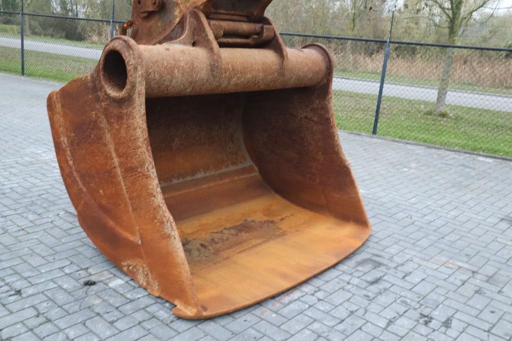 Kettenbagger типа Caterpillar 352 F XE BUCKET QUICK COUPLER, Gebrauchtmaschine в Marknesse (Фотография 8)