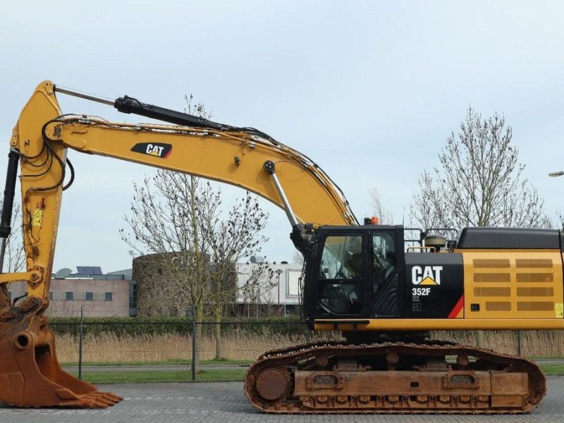 Kettenbagger du type Caterpillar 352 F XE QUICK COUPLER BUCKET AIRCO, Gebrauchtmaschine en Marknesse (Photo 1)