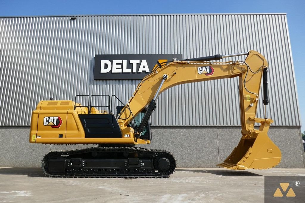 Kettenbagger Türe ait Caterpillar 352, Neumaschine içinde Zevenbergen (resim 2)