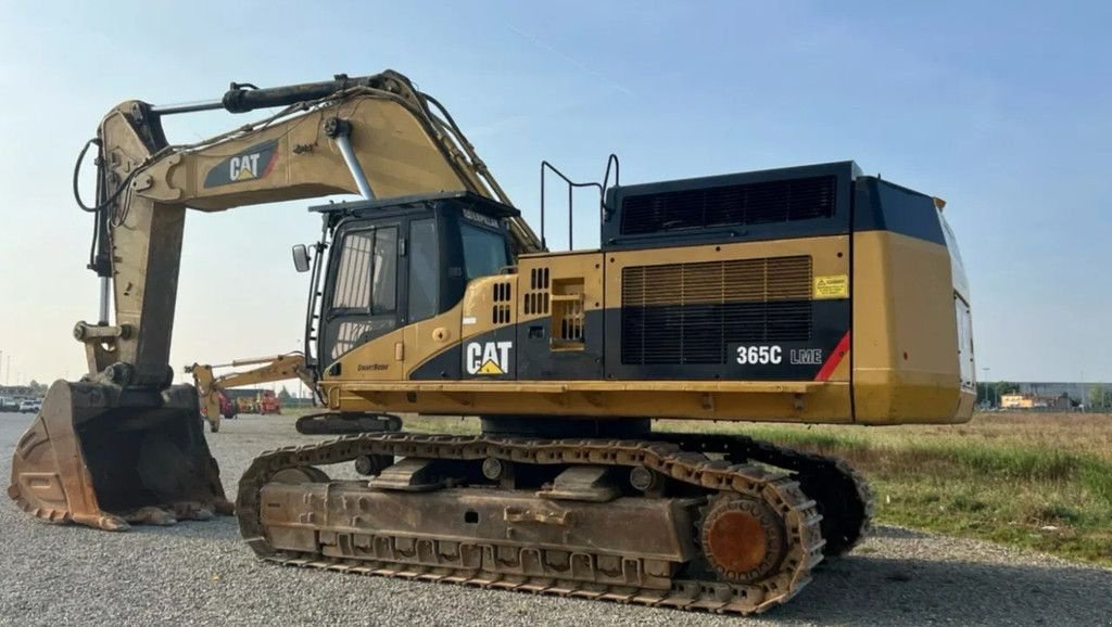 Kettenbagger van het type Caterpillar 365CL Track Ecxavator Airco 50T. Good Condition, Gebrauchtmaschine in 'S-Hertogenbosch (Foto 3)