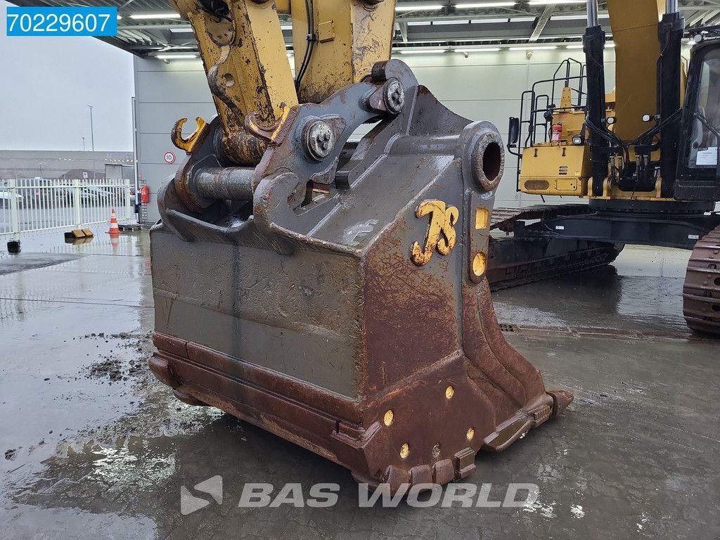 Kettenbagger van het type Caterpillar 374 F L COMES WITH BUCKET, Gebrauchtmaschine in Veghel (Foto 9)