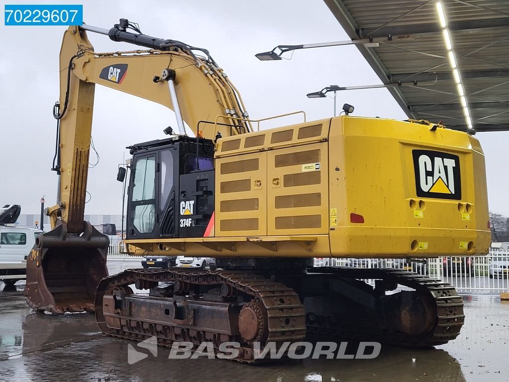 Kettenbagger typu Caterpillar 374 F L COMES WITH BUCKET, Gebrauchtmaschine w Veghel (Zdjęcie 2)