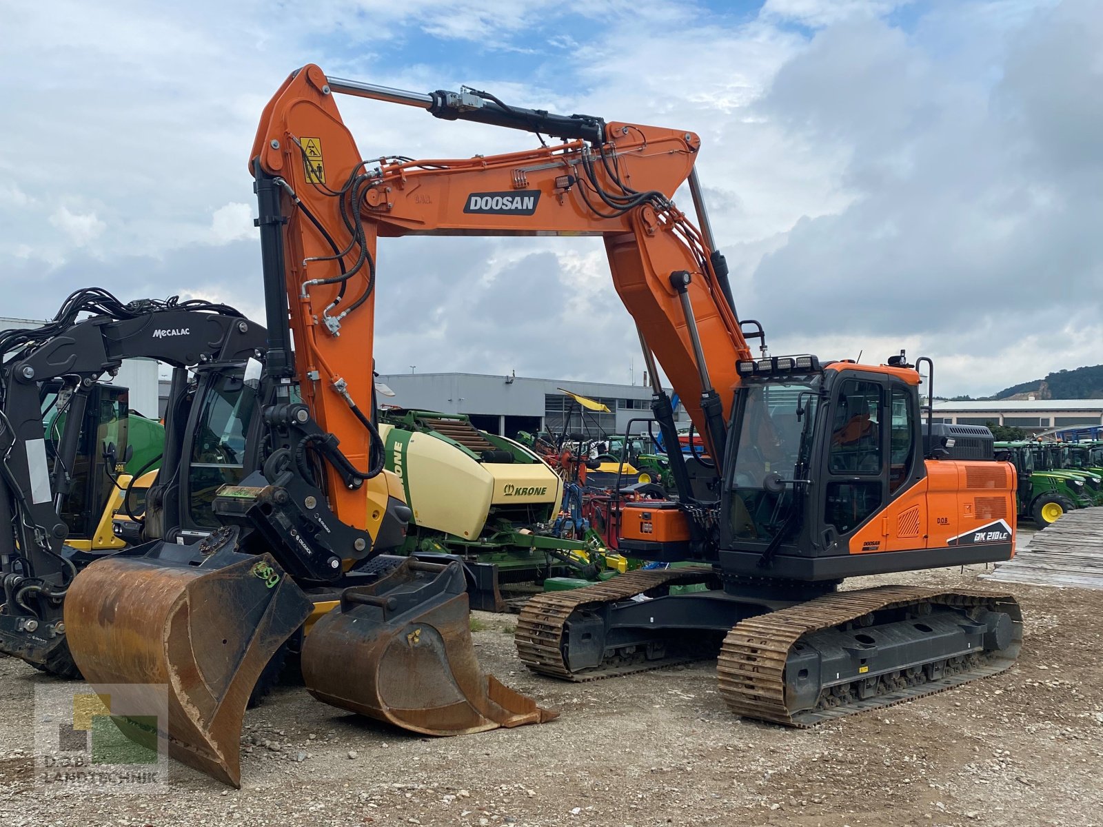 Kettenbagger typu Develon DX 210LC-7, Gebrauchtmaschine v Regensburg (Obrázek 1)