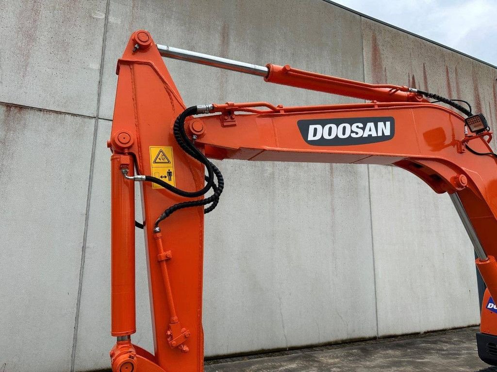 Kettenbagger typu Doosan DH55-V, Gebrauchtmaschine w Antwerpen (Zdjęcie 10)