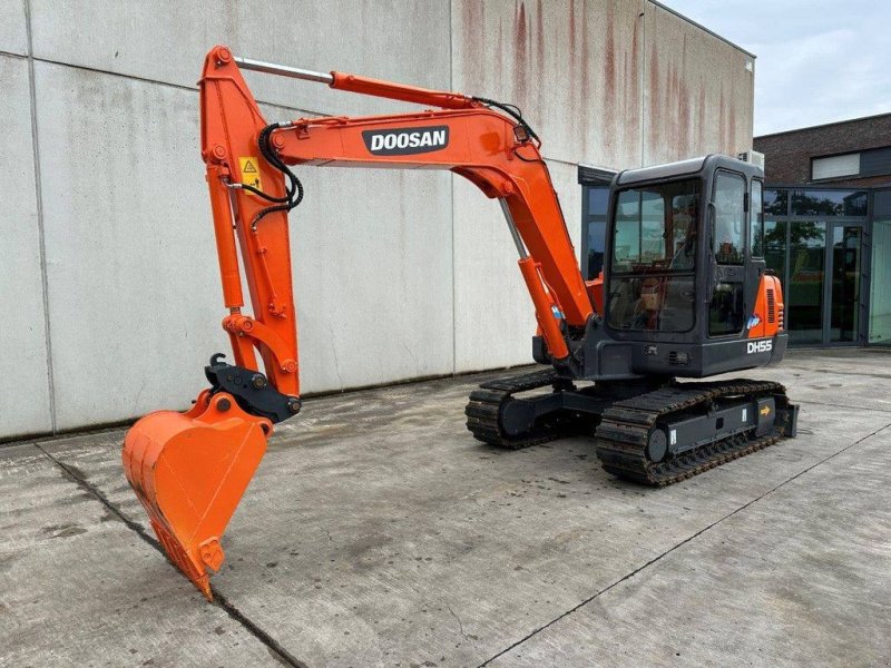 Kettenbagger of the type Doosan DH55-V, Gebrauchtmaschine in Antwerpen (Picture 1)