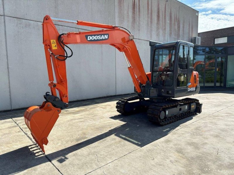 Kettenbagger du type Doosan DH55-V, Gebrauchtmaschine en Antwerpen (Photo 1)