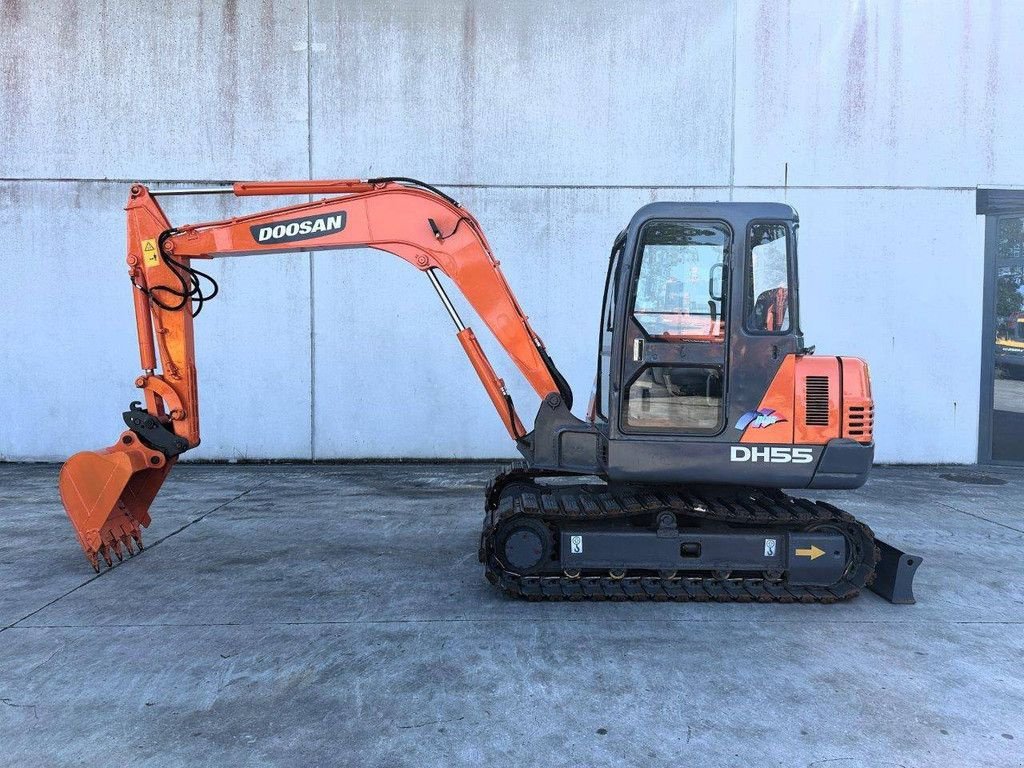 Kettenbagger des Typs Doosan DH55-V, Gebrauchtmaschine in Antwerpen (Bild 8)