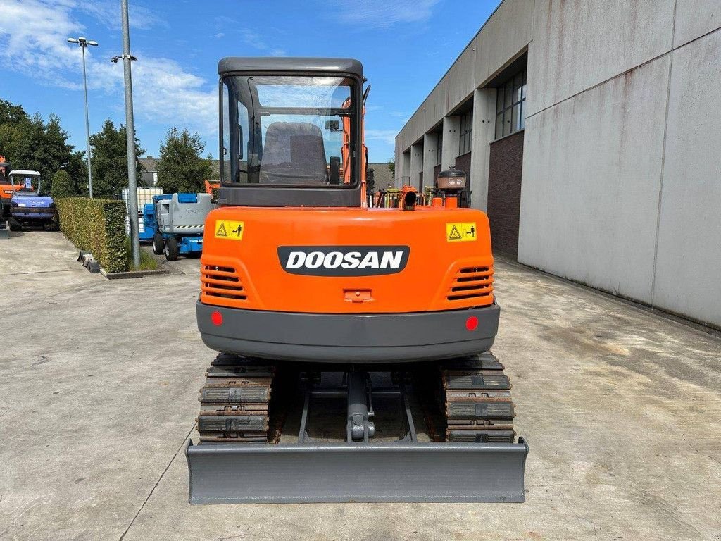 Kettenbagger Türe ait Doosan DH55-V, Gebrauchtmaschine içinde Antwerpen (resim 5)