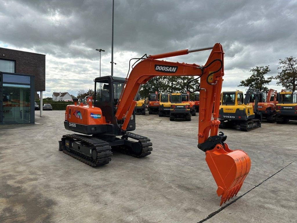 Kettenbagger typu Doosan DH55-V, Gebrauchtmaschine w Antwerpen (Zdjęcie 3)