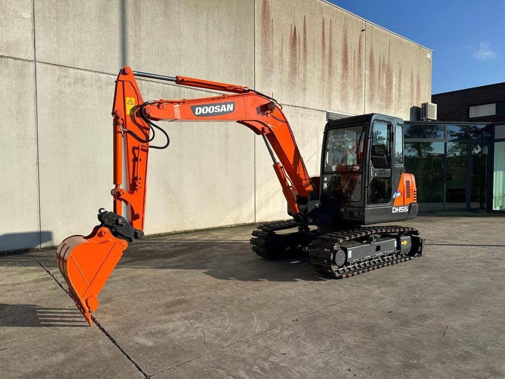 Kettenbagger van het type Doosan DH55-V, Gebrauchtmaschine in Antwerpen (Foto 1)