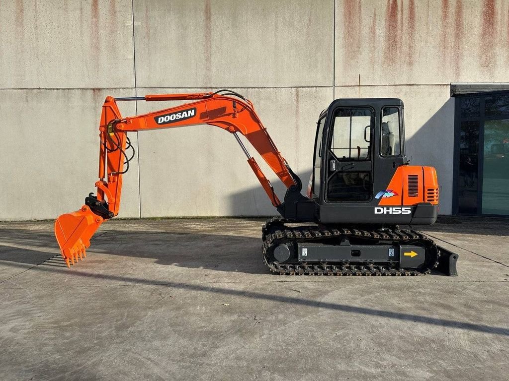 Kettenbagger des Typs Doosan DH55-V, Gebrauchtmaschine in Antwerpen (Bild 8)