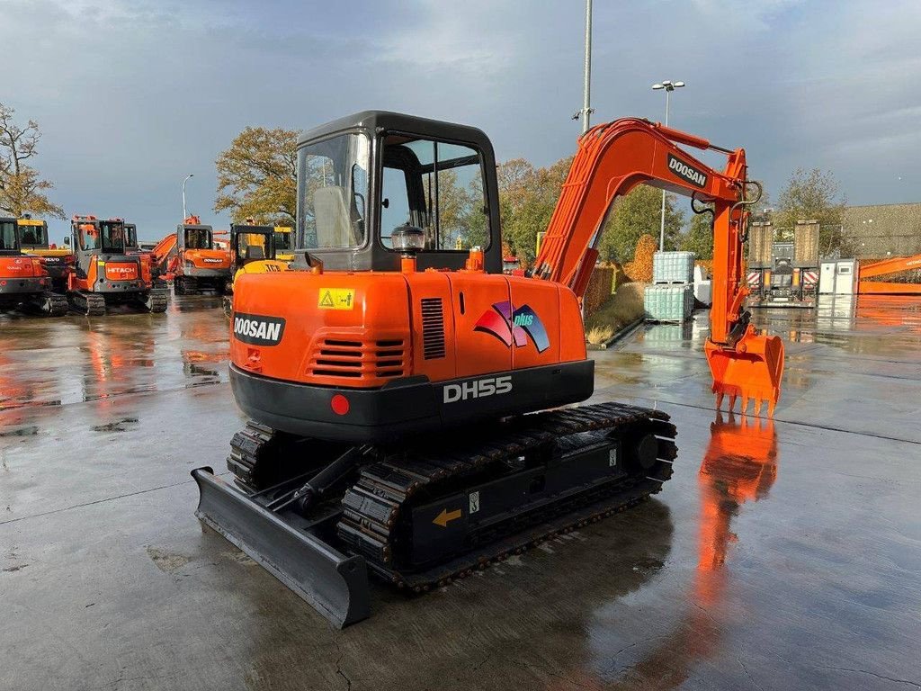 Kettenbagger typu Doosan DH55-V, Gebrauchtmaschine v Antwerpen (Obrázek 4)