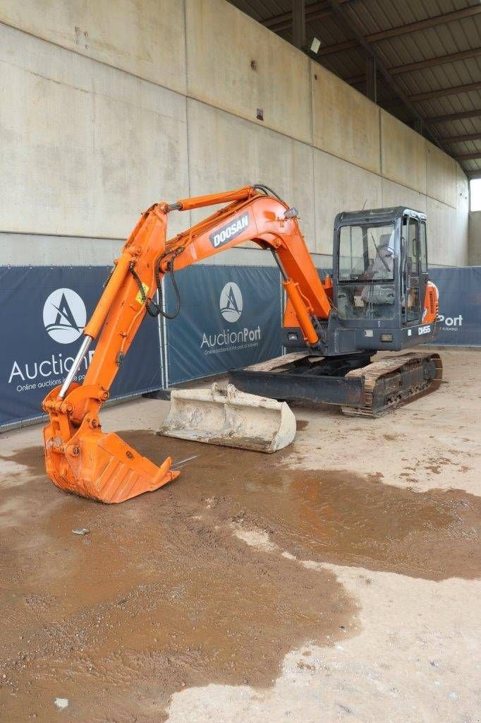 Kettenbagger typu Doosan DH55, Gebrauchtmaschine w Antwerpen (Zdjęcie 9)