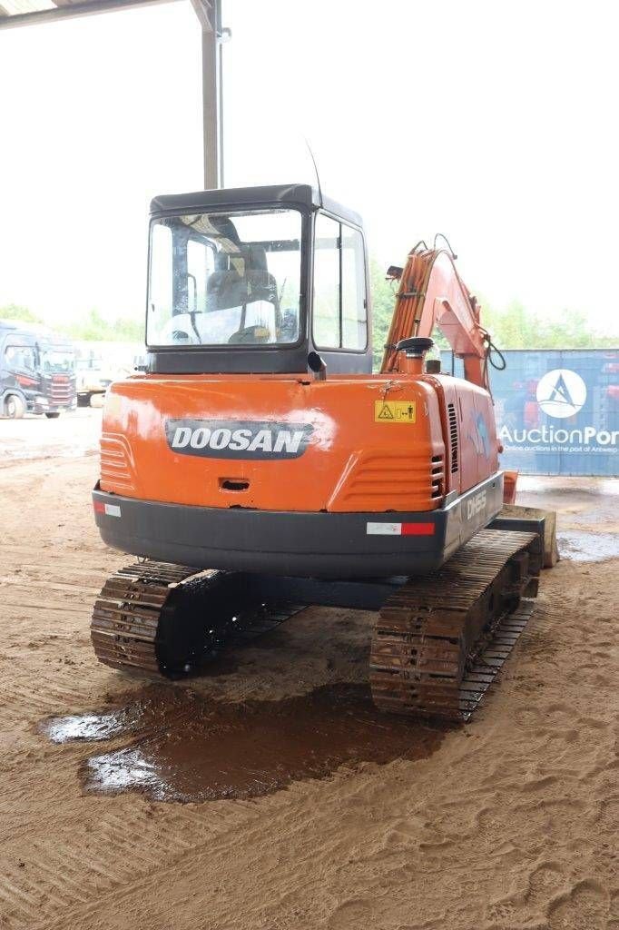 Kettenbagger typu Doosan DH55, Gebrauchtmaschine v Antwerpen (Obrázek 7)