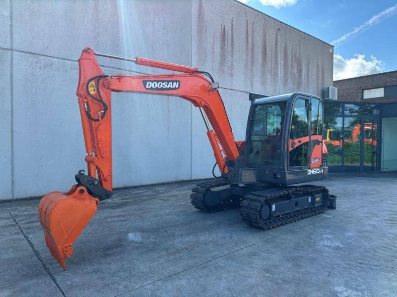 Kettenbagger του τύπου Doosan DH60-7, Gebrauchtmaschine σε Antwerpen (Φωτογραφία 1)